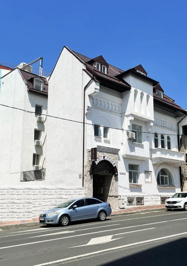 Hotel Marina Srl Bucureşti Ngoại thất bức ảnh