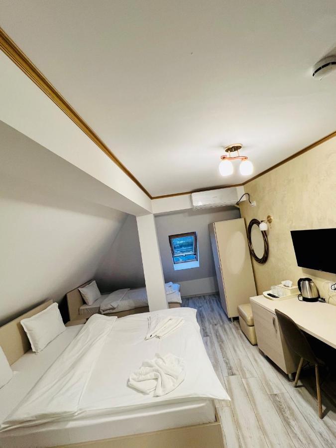 Hotel Marina Srl Bucureşti Ngoại thất bức ảnh